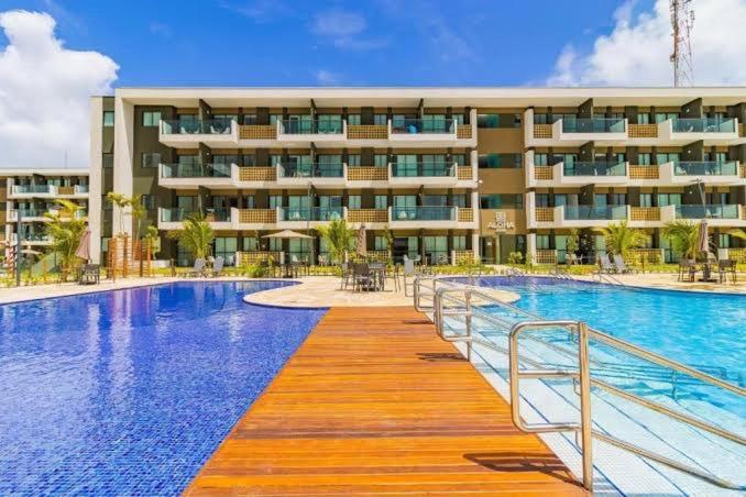 Mana Experience - Flat Com 2 Quartos Sendo Uma 2 Vagas De Garagem -muro Alto A 300 Metros Da -com Vista A Piscina E Mar Apartment *