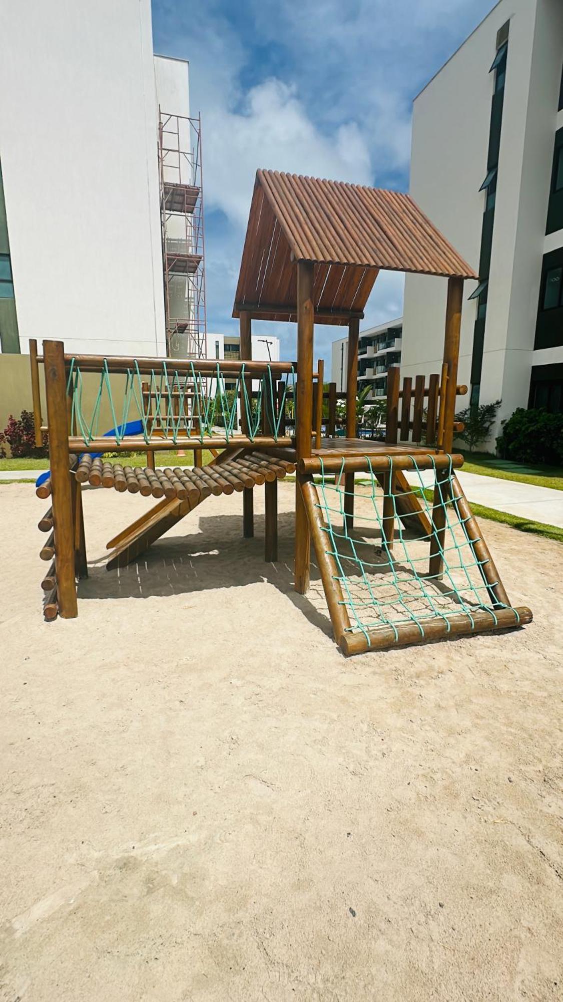 Mana Experience - Flat Com 2 Quartos Sendo Uma 2 Vagas De Garagem -muro Alto A 300 Metros Da -com Vista A Piscina E Mar